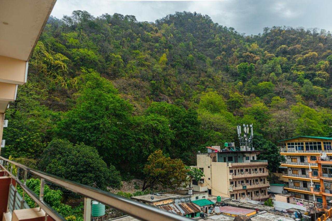 Madpackers Rishikesh 2-0 Hostel Exterior photo